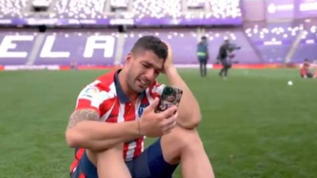 PC28-苏亚雷斯夺冠后落泪：巴萨看轻了我 这是最难一年